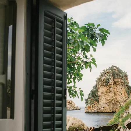 Tonnara Di Scopello Castellammare del Golfo